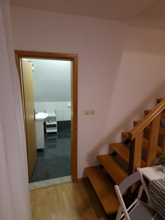 Guest House Wolf II Plitvička Jezera Exterior foto